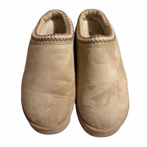 Falls Creek Tan Mules